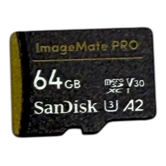 GoPro HERO7 Action Camera - Silver 4K with Suction Cup Mount, SD CARD - Picture 3 of 9